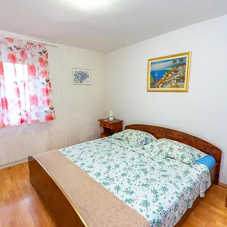 Center Daire Split